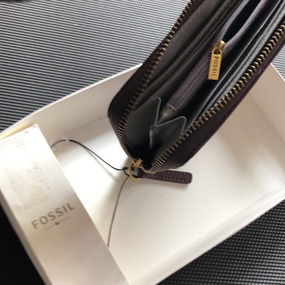 FOSSIL (8x4) Leather many pockets - Picture 9 of 13